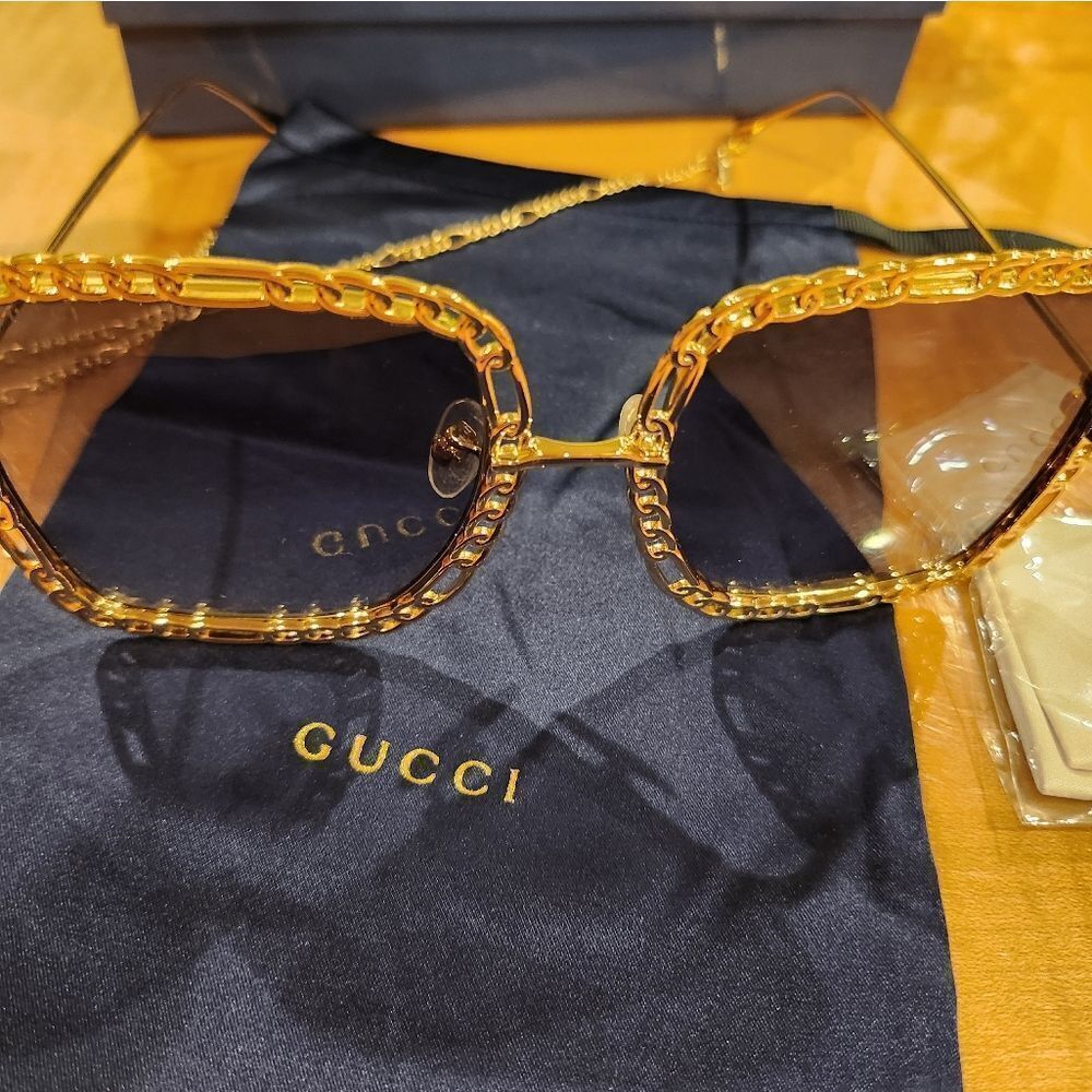 Gucci Gold Sunglasses - Picture 5 of 7